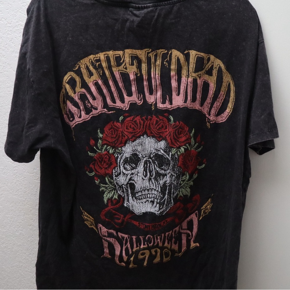 Grateful Dead Oversized Dancing Skeletons Graphic Tee - Picture 3 of 7